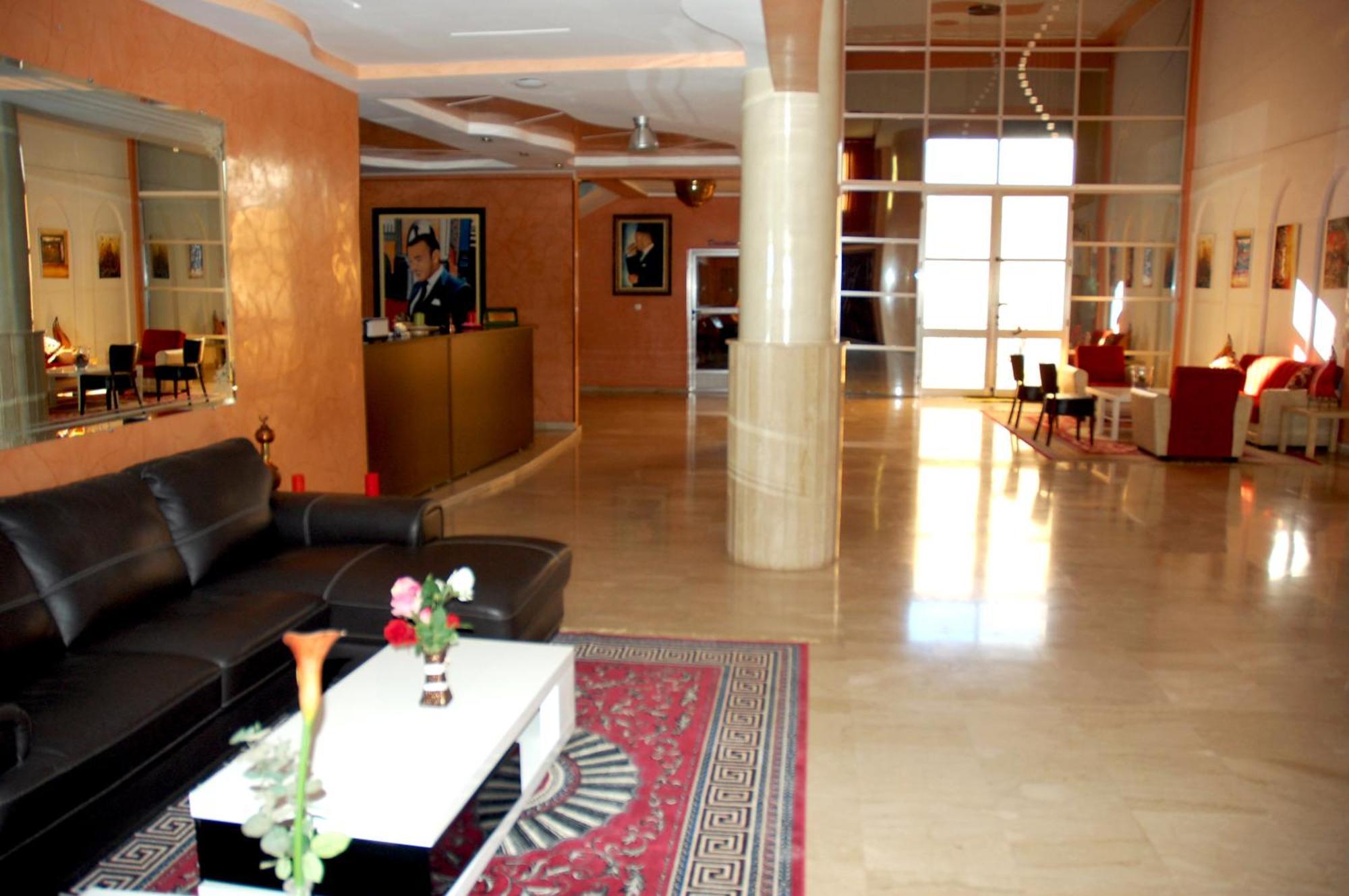 Hotel Atlas Guercif Buitenkant foto